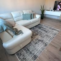 Tappeto moderno 160×240 cm – come nuovo