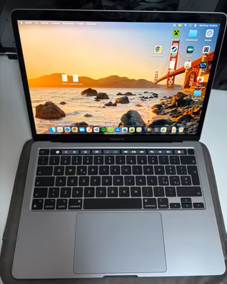 MacBook Pro 13 M1