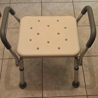 sgabello bagno/doccia  per anziani