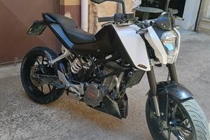 Ktm duke 125 2016