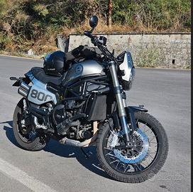 Benelli Leoncino 800 Trail