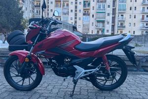 Honda CB125F Nuova (300km)