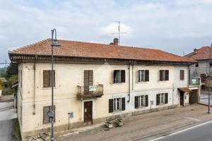 CASA SEMINDIPENDENTE A VILLAFALLETTO