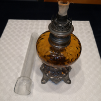 Lampada in vetro a petrolio vintage