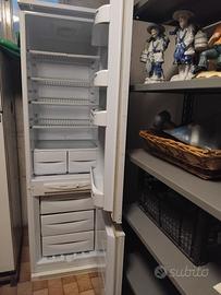 Frigorifero a incasso INDESIT