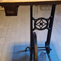 Antico Banchetto orafo a pedale