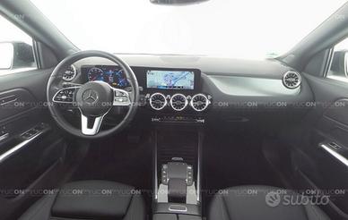 MERCEDES GLA 200 1.3 Plus FULL OPTIONAL