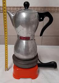 VECCHIA CAFFETTIERA VINTAGE CON FORNELLO