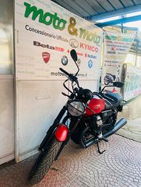 Moto Guzzi V7 Stone 850