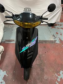 Scooter honda sc zx cub