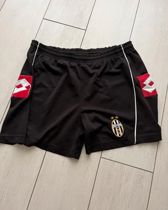 PANTALONCINO JUVE anni 2000