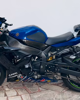 emergenza  passaggio oggi Yamaha R1 YZF