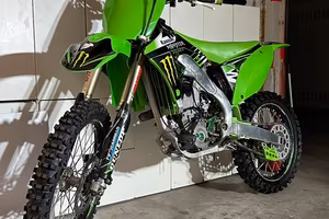 Kwasaki kx250f TARGATA