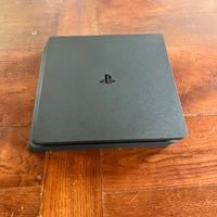 Playstation 4 Slim con 10 giochi
