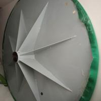 tavolo rotondo in ferro zincato 