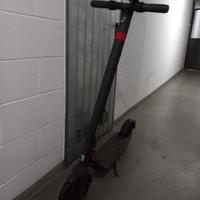 Monopattino Elettrico 