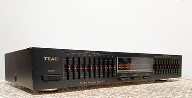 Equalizzatore TEAC EQA-6

 eq 20 bande led hi fi