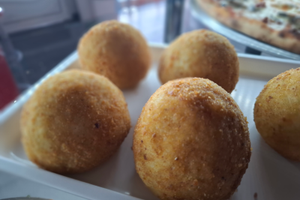 Pizzeria rosticceria gastronomia