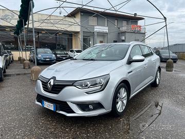Renault Megane Mégane Sporter dCi 8V 110 CV EDC En