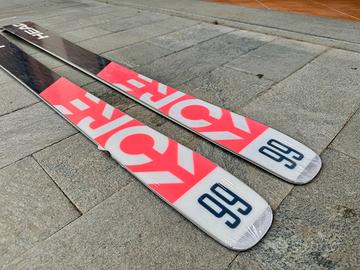 HEAD Kore 99 W misura 153 cm NUOVI Sci Freeride