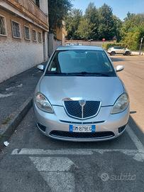 Lancia Ypsilon 1.2 Argento