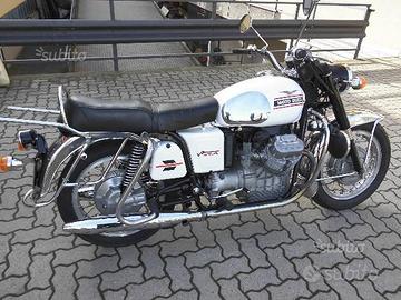 Moto Guzzi V7 - Anni 70