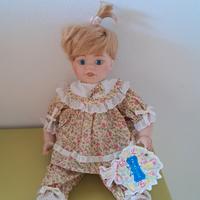 Bambola di ceramica