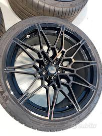 🔵 BMW M4 – 4 CERCHI + GOMME ESTIVE NUOVE 🔵