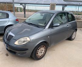 Lancia Y