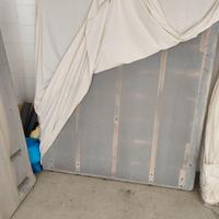 LETTO matrimoniale di buona fattura