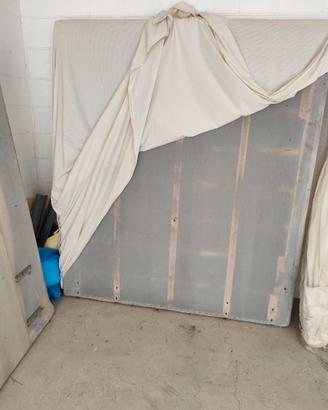 LETTO matrimoniale di buona fattura