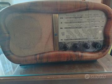RADIO MARCA ELECTA MODELLO 945, ANNO 1951.