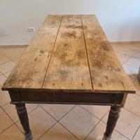 Tavolo inizio 900