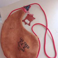 Las Tres Z.Z.Z. Pamplona España, PARTICOLARE BORRA