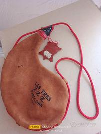 Las Tres Z.Z.Z. Pamplona España, PARTICOLARE BORRA