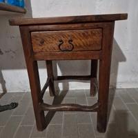 tavolino da calzolaio