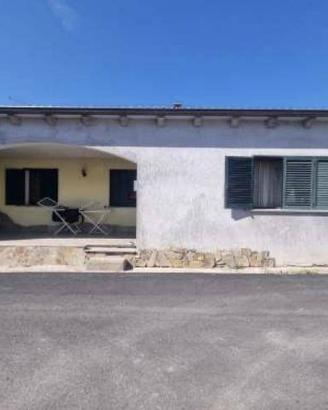 Immobile in asta di 262 m² con 4 locali e box auto