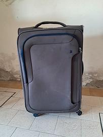 Valigia con ruote