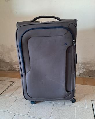 Valigia con ruote