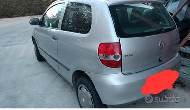 VOLKSWAGEN Fox - 2008