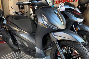 Piaggio Beverly 400 i.e. Anniversary 25 th