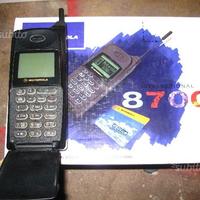 Motorola 8700 international