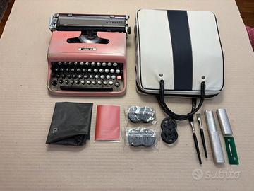 Olivetti Lettera 22 rosa bicolore prima serie