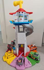 Torre Paw Patrol con personaggi