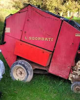 Rotoballe sgorbati usata