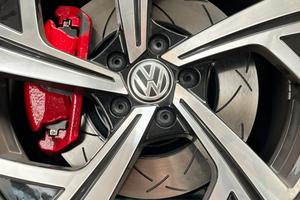 Pinze originali golf 8 GTI e dischi sportivi