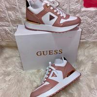 Scarpe donna Guess 