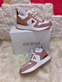 Scarpe donna Guess 