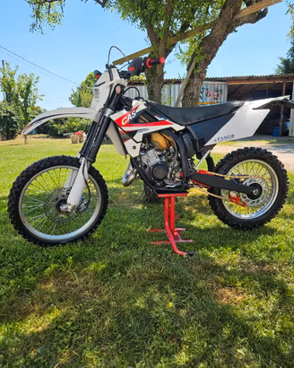 gasgas ec 125 enduro