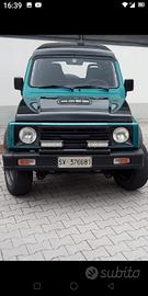 Suzuki Samurai 